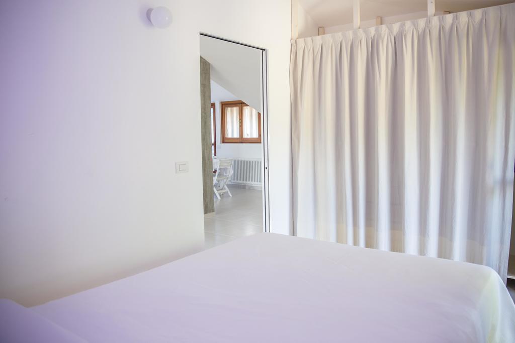 Bed and Breakfast Bianco Nuvola Montecchio  Habitación foto